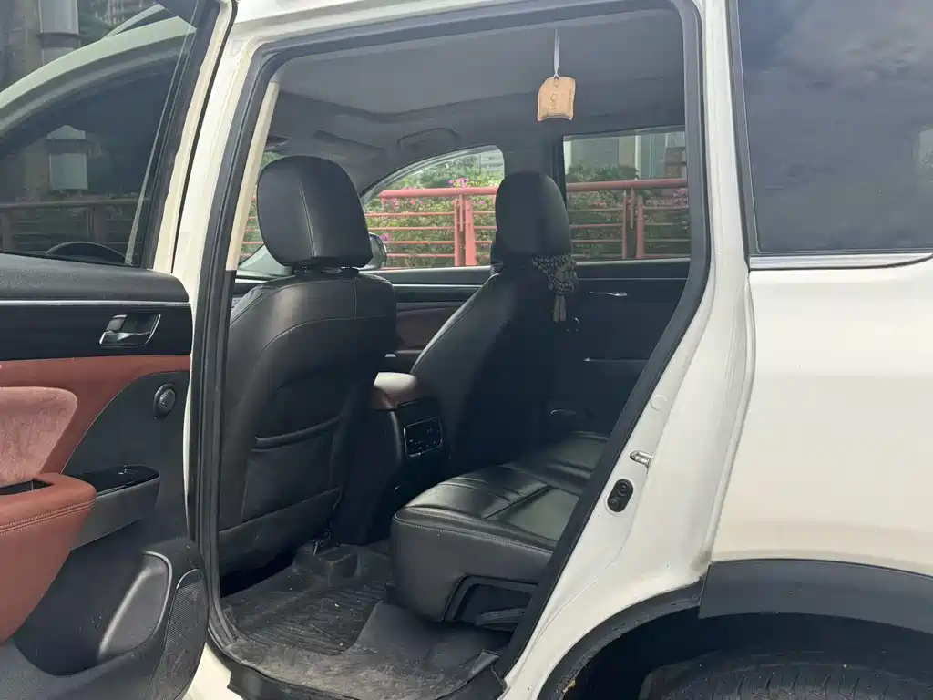 GAC GS8 2017 320T Luxury Smart Connect （ мест）