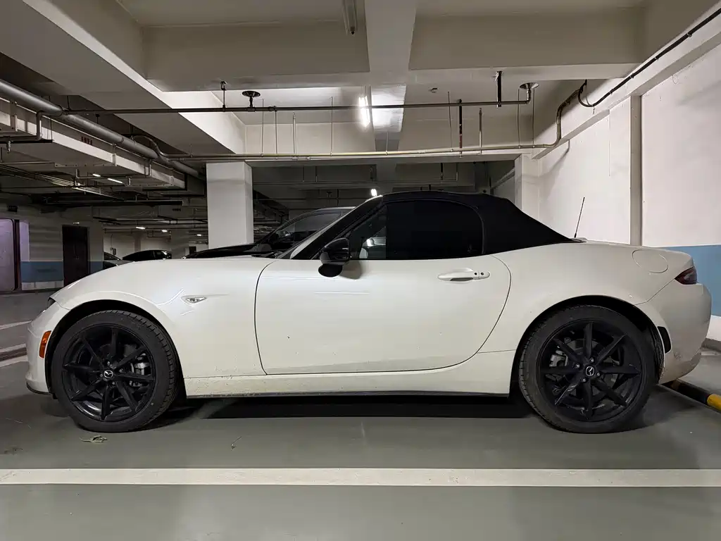 Mazda MX-5 — миниатюра 2