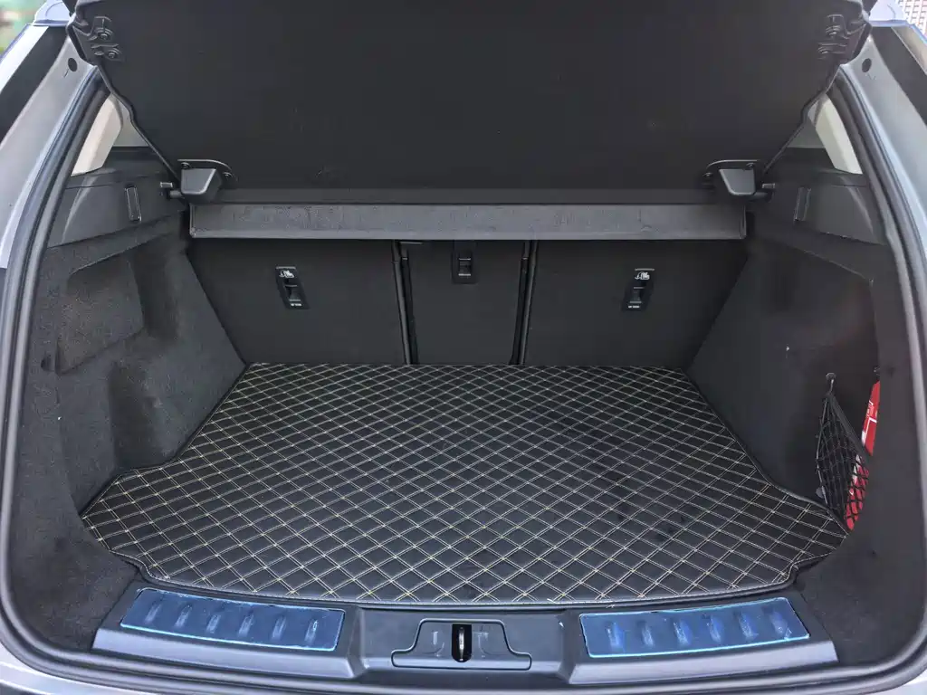 Land Rover Evoque — миниатюра 16