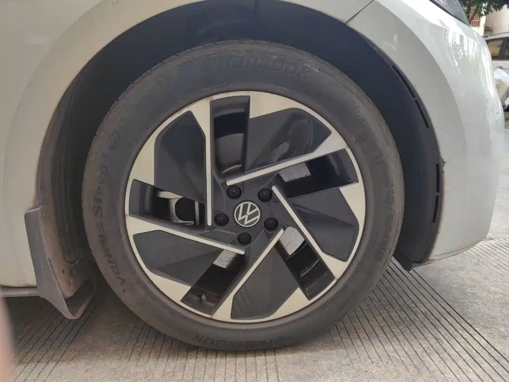 Volkswagen ID.3 — миниатюра 25