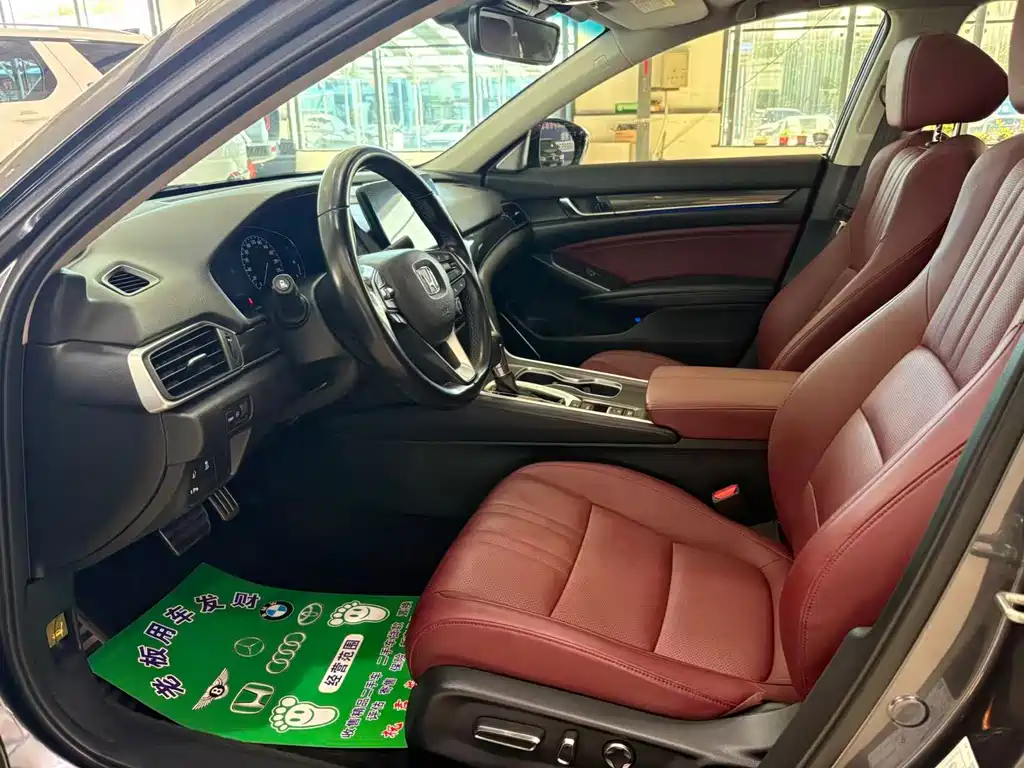 Honda Accord — миниатюра 4