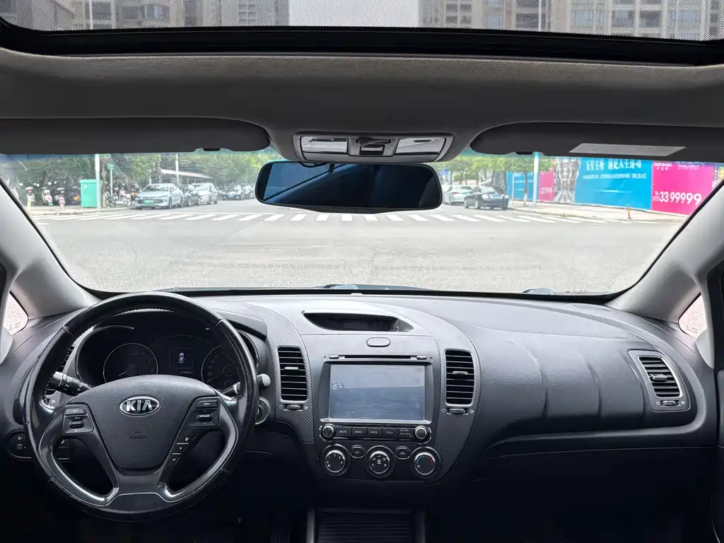 Kia K3 — миниатюра 5