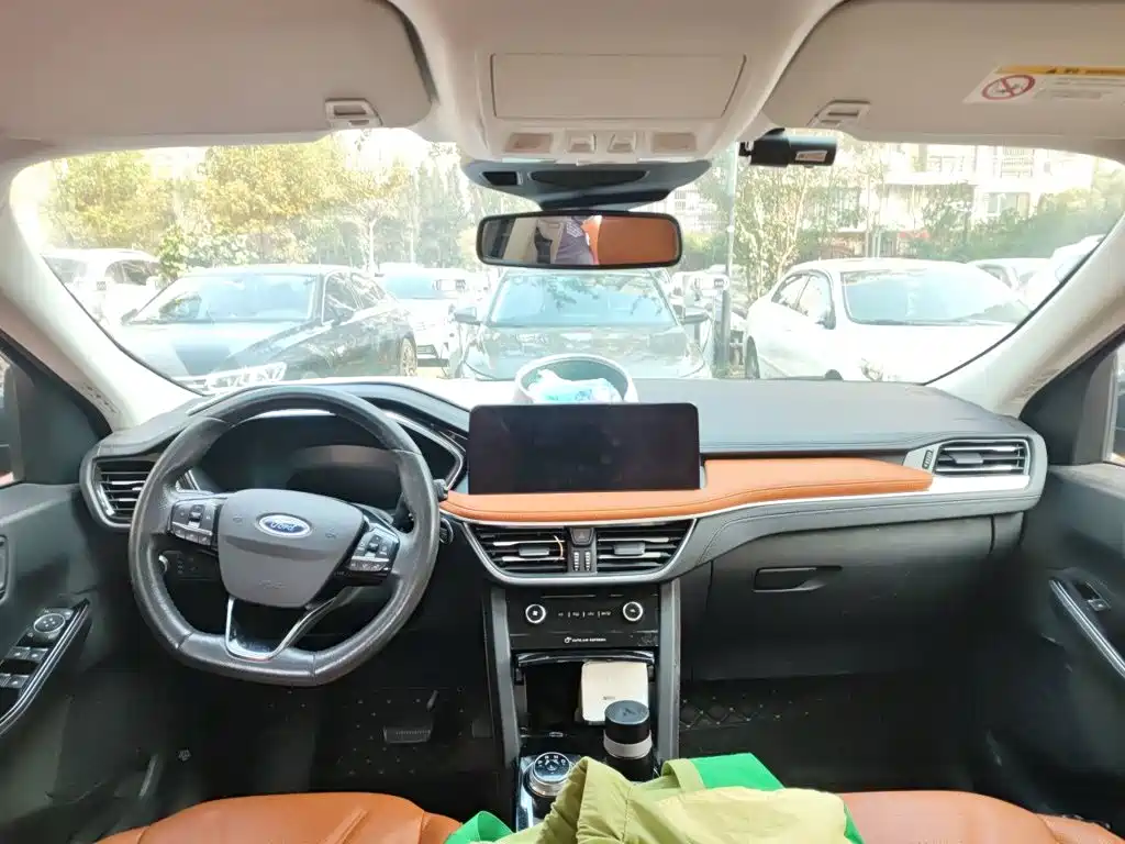 Ford Escape — миниатюра 19