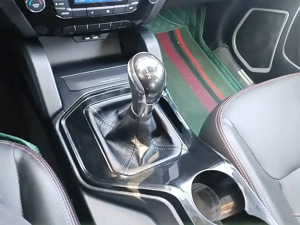 Geely GX7 — миниатюра 14