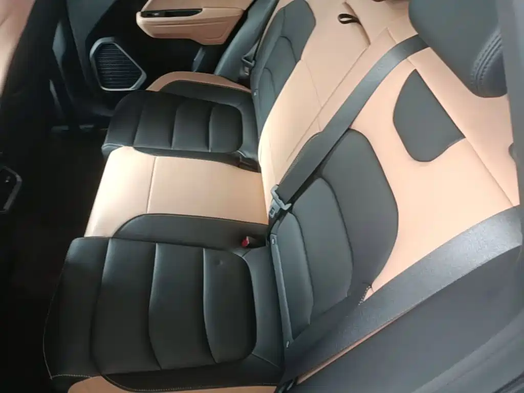 Geely Icon — миниатюра 17