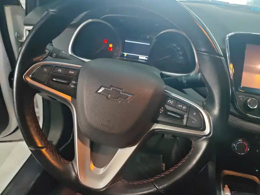 Chevrolet Monza — миниатюра 15