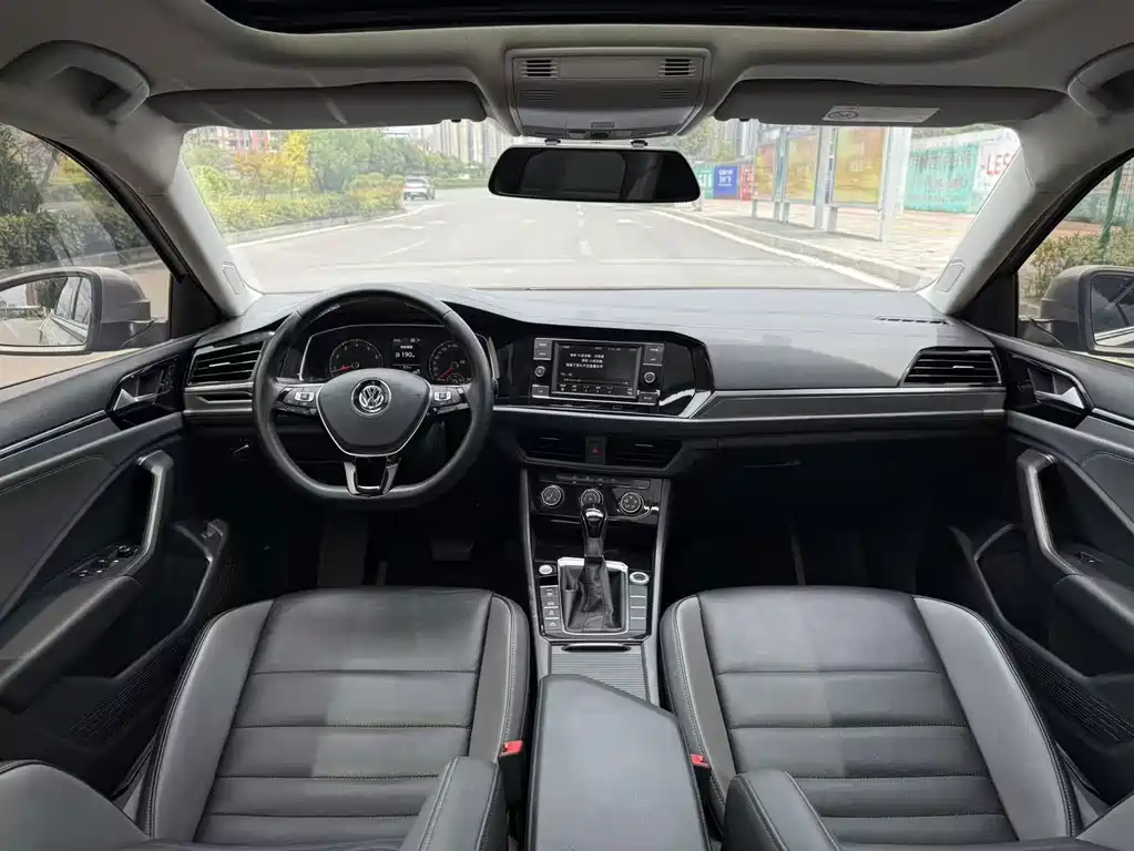 Volkswagen Sagitar — миниатюра 5