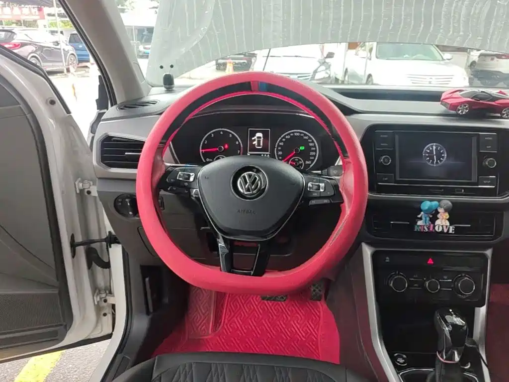 Volkswagen T-Cross — миниатюра 11