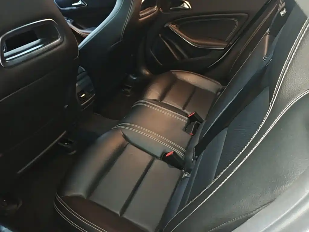 Mercedes-Benz GLA — миниатюра 17