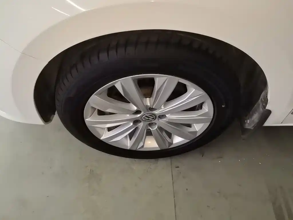 Volkswagen Bora — миниатюра 23