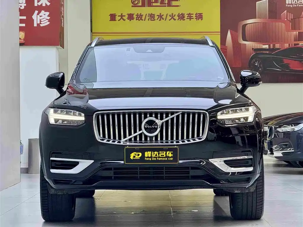Volvo XC90 PHEV — миниатюра 3