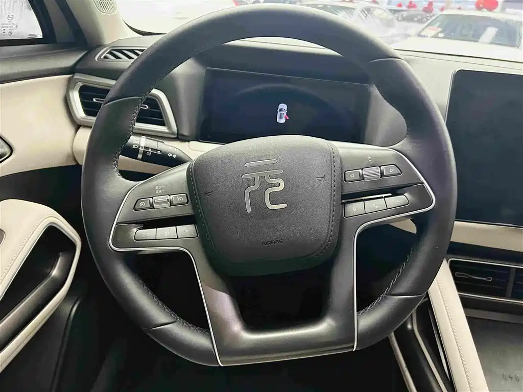 BYD Yuan UP — миниатюра 16