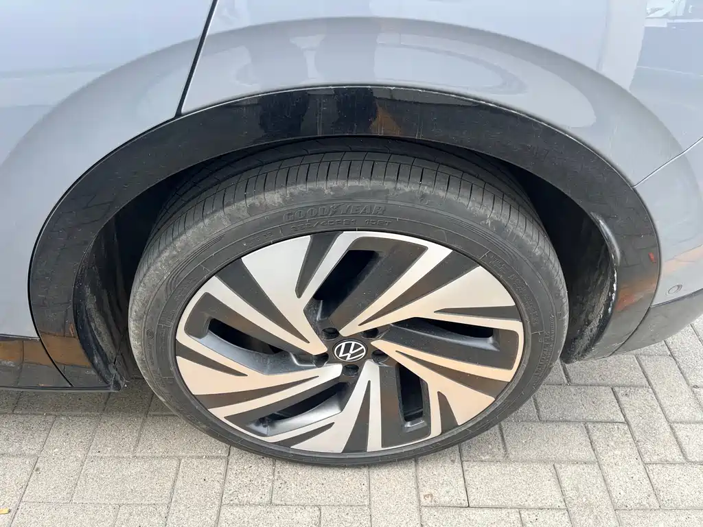 VOLKSWAGEN ID.4 CROZZ