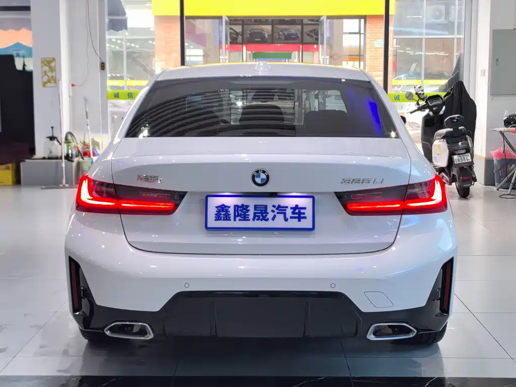 BMW 3 Series — миниатюра 12