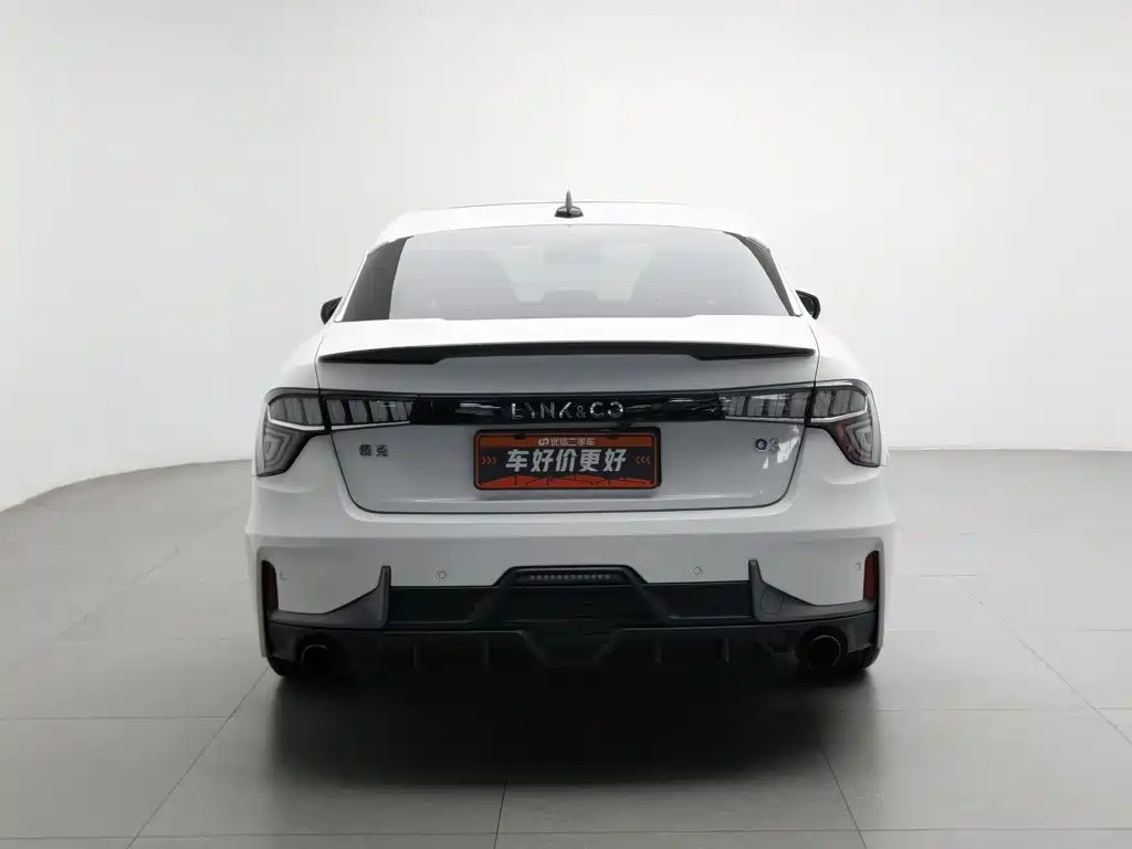 Lynk & Co 03 — миниатюра 4