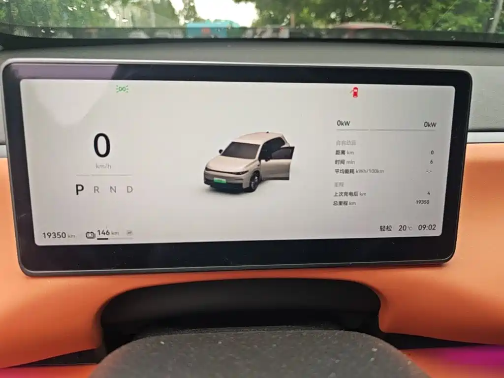 Leapmotor Leapmotor C10 — миниатюра 12