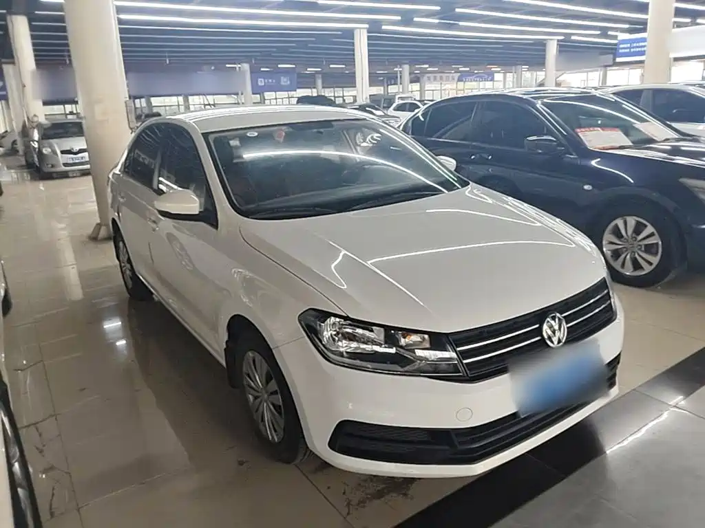 Volkswagen Santana — миниатюра 4