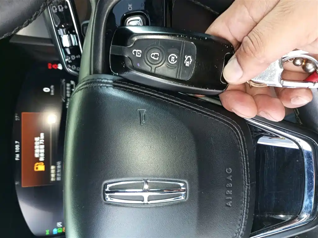 Lincoln Aviator (Import) — миниатюра 11