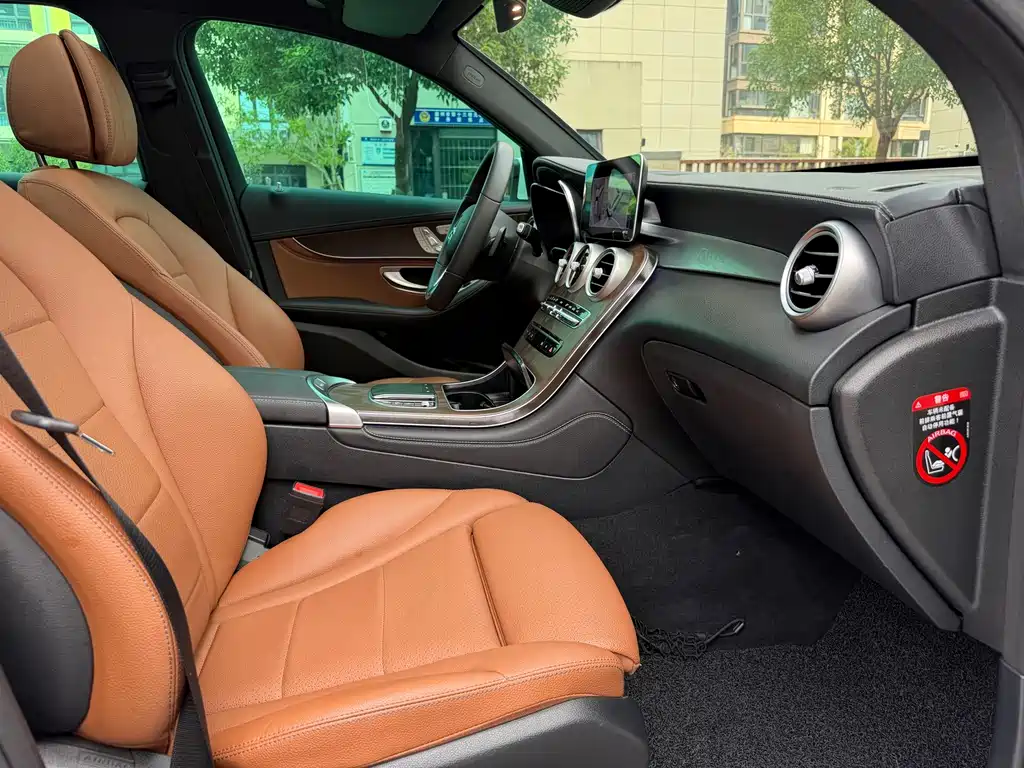 Mercedes-Benz GLC — миниатюра 8