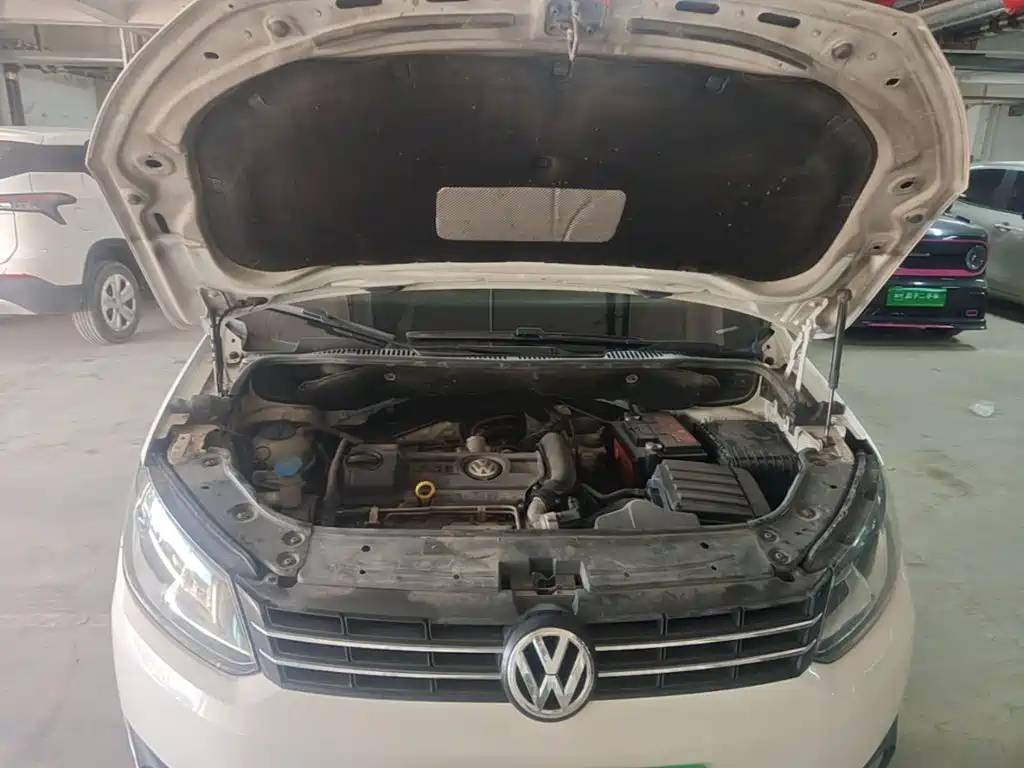 Volkswagen Touran — миниатюра 11