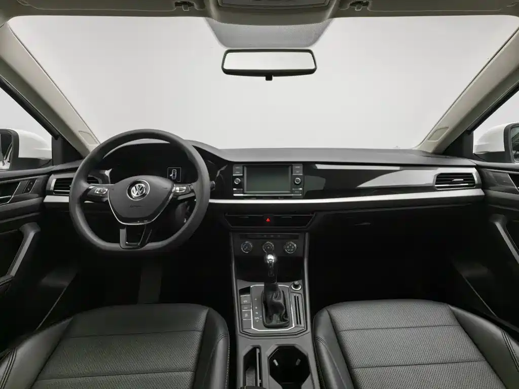 Volkswagen Lavida — миниатюра 5