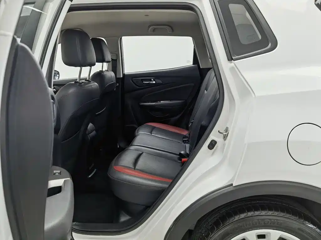 Changan CS15 — миниатюра 15