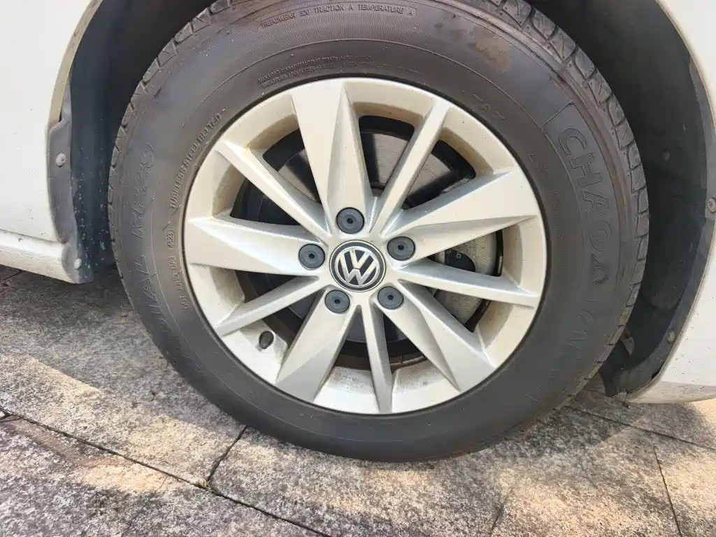 Volkswagen Golf — миниатюра 8