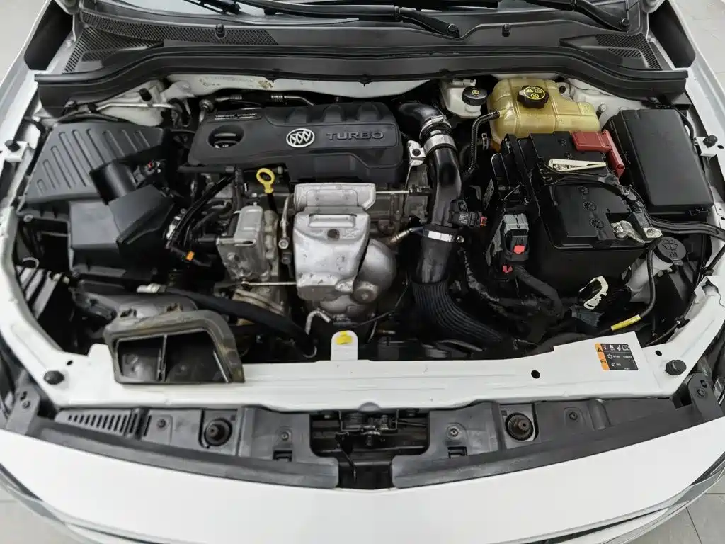 Buick Excelle — миниатюра 6
