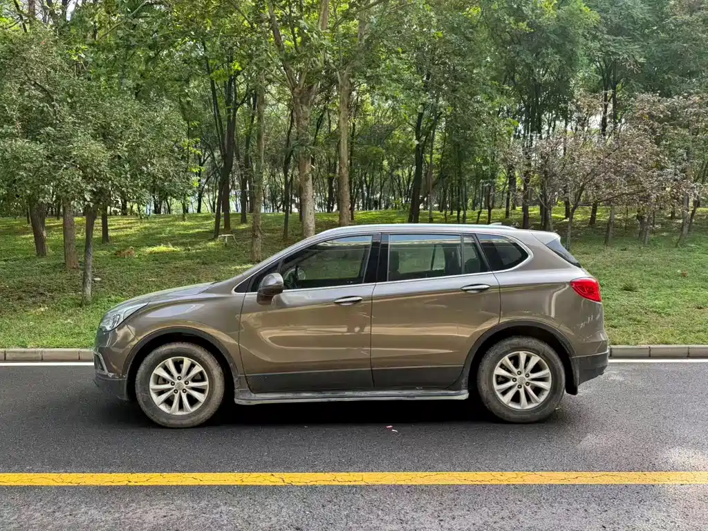 Buick Envision Plus — миниатюра 4