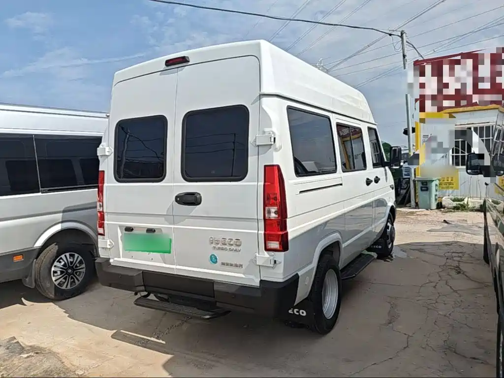 IVECO Daily — миниатюра 7