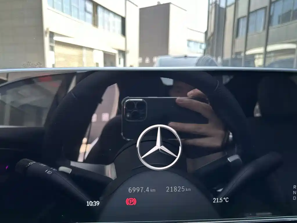 Mercedes-Benz C-Class — миниатюра 12