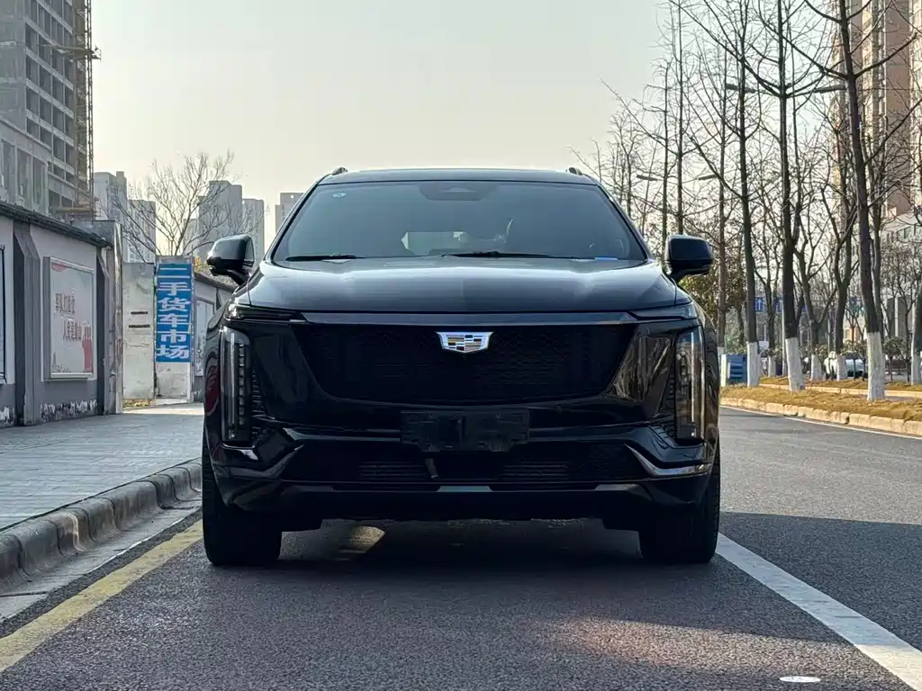 Cadillac XT5 — миниатюра 2