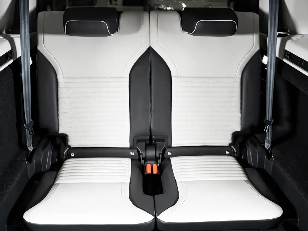 Land Rover Discovery — миниатюра 11