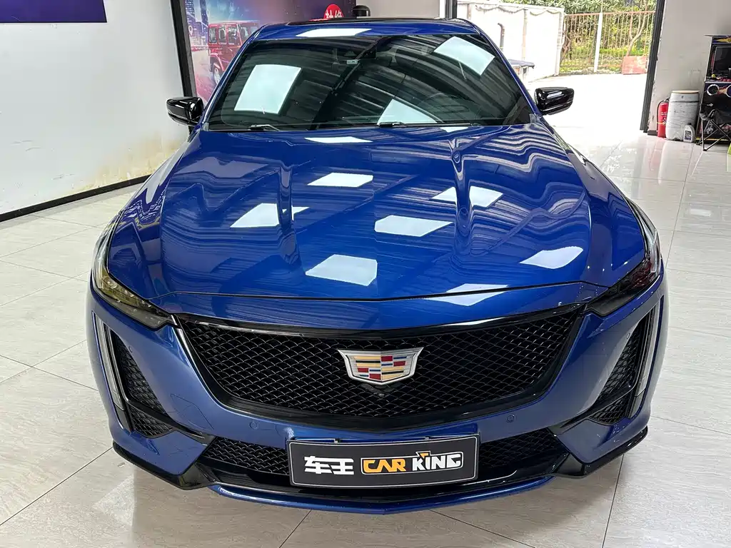 Cadillac CT5 — миниатюра 2