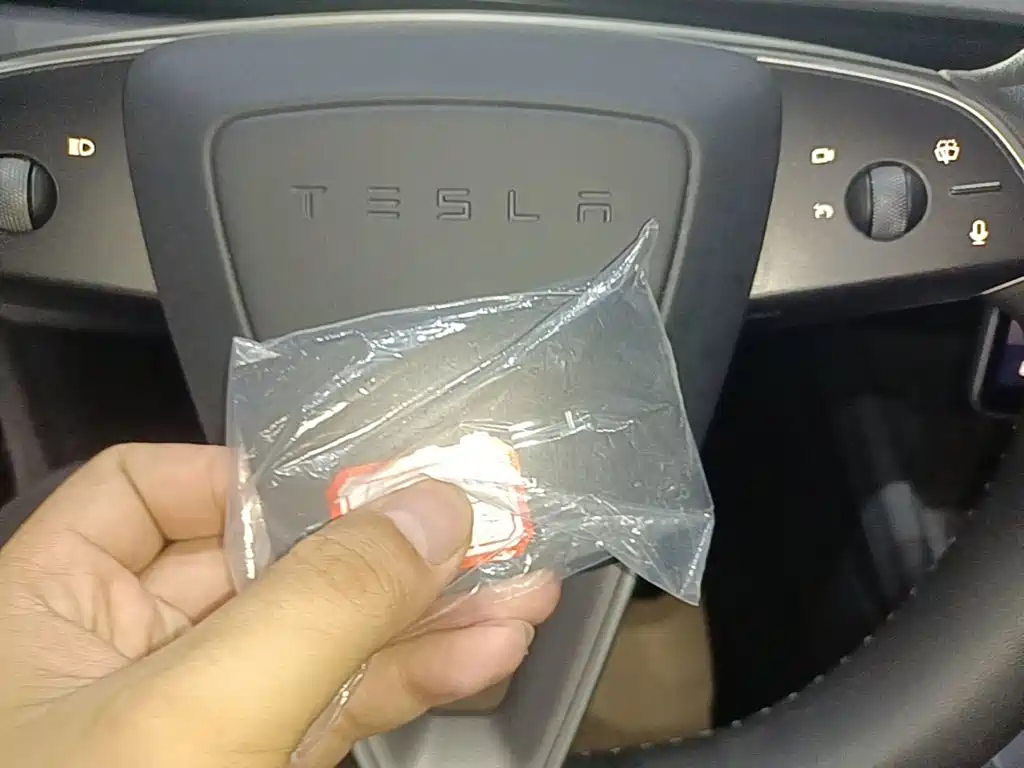 Tesla Model 3 — миниатюра 9
