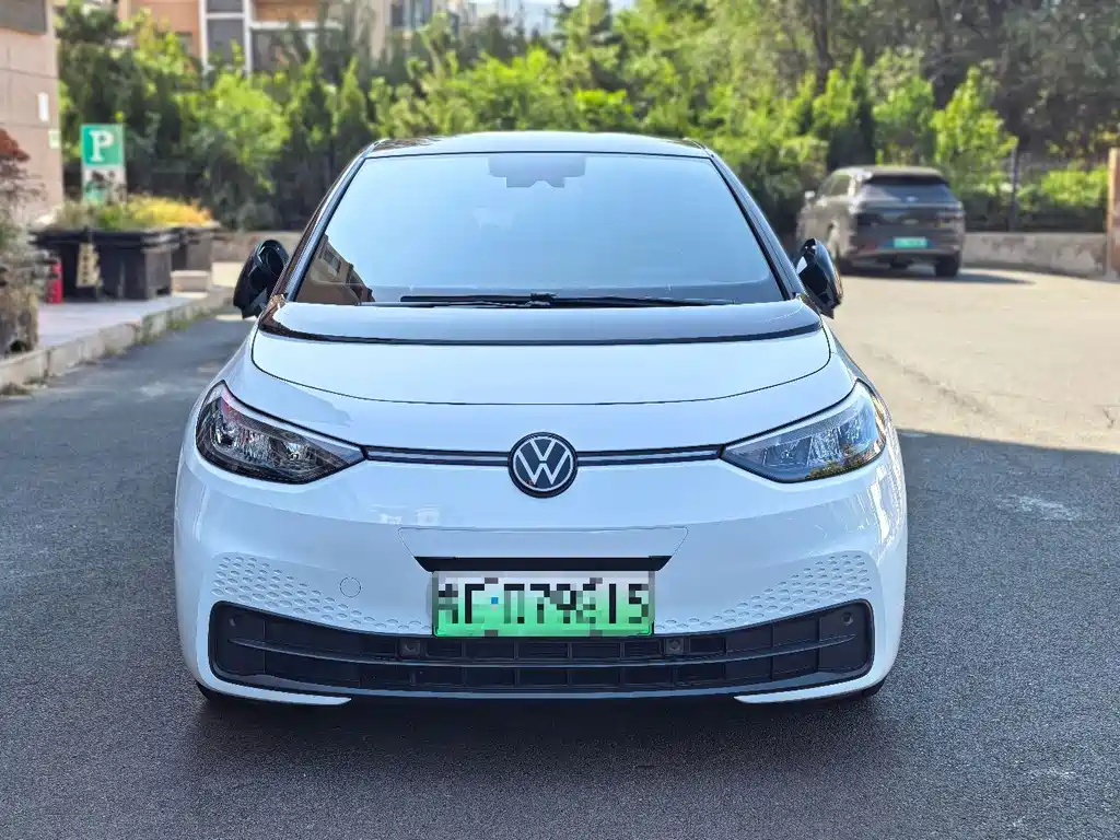 Volkswagen ID.3 — миниатюра 2