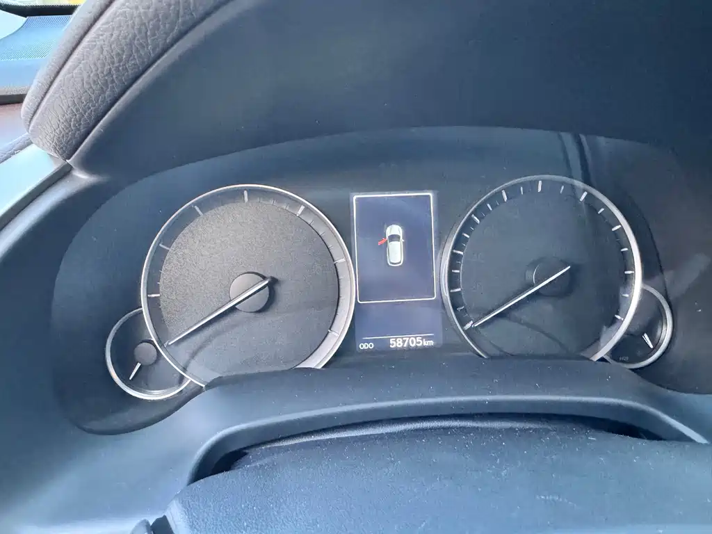 Lexus RX — миниатюра 5
