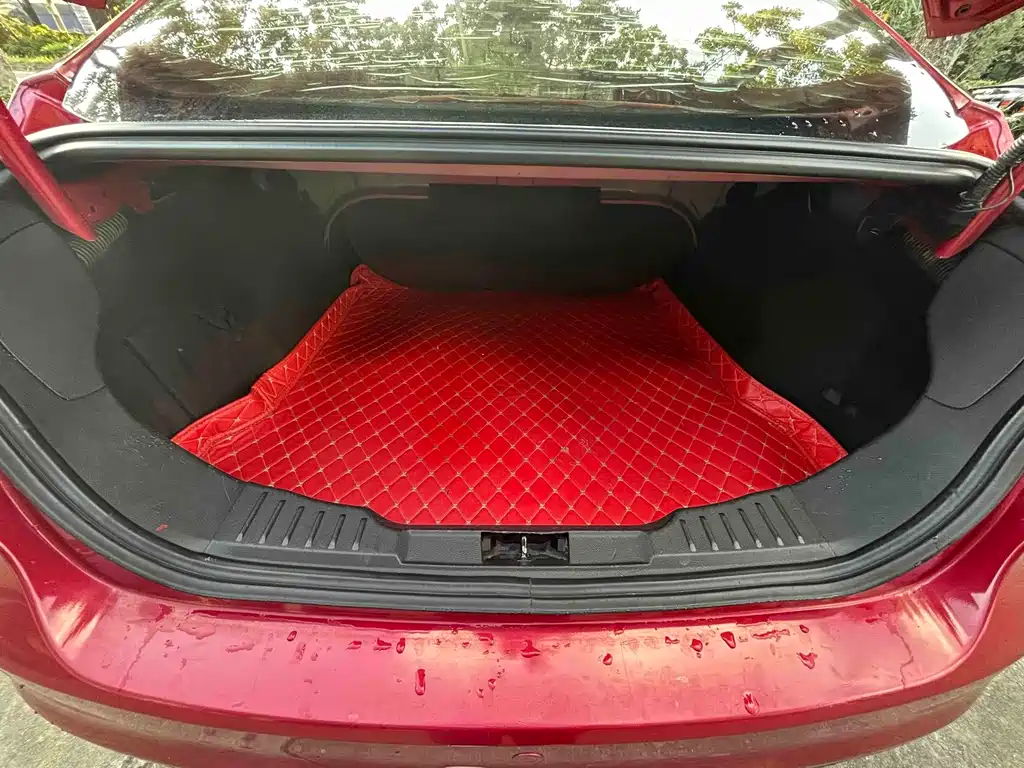 Ford Focus — миниатюра 15