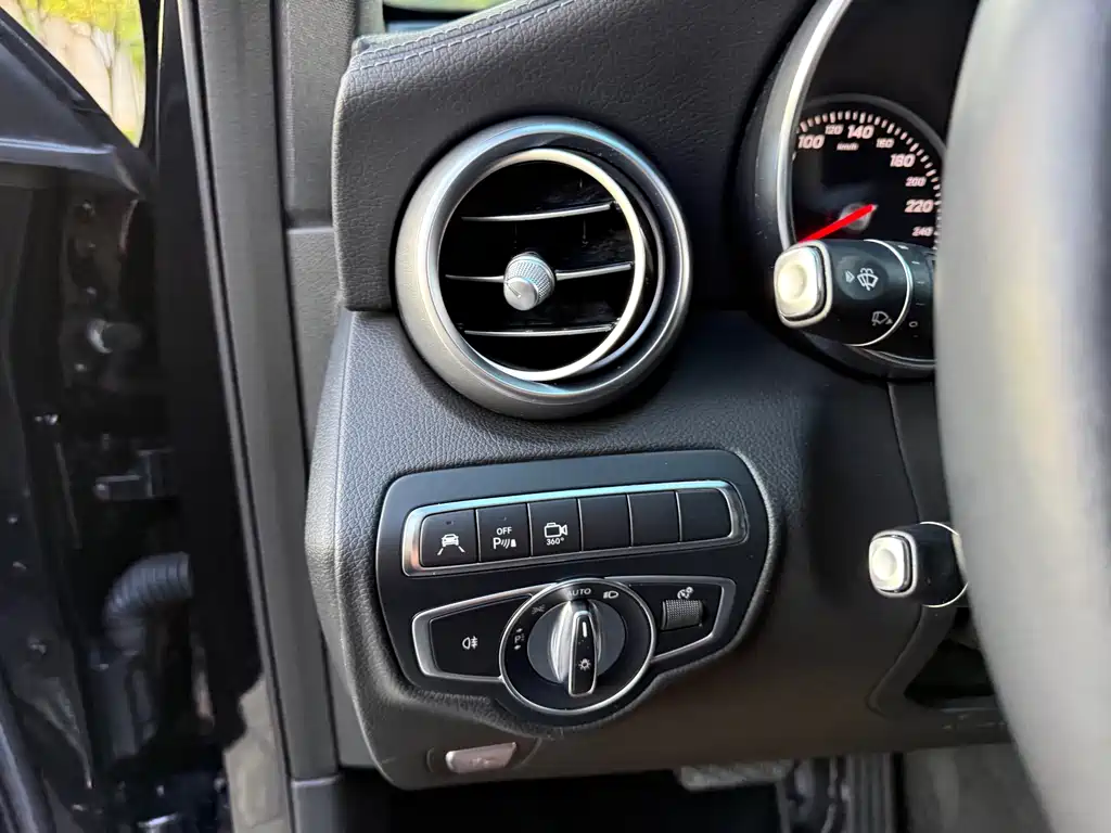 Mercedes-Benz GLC — миниатюра 22