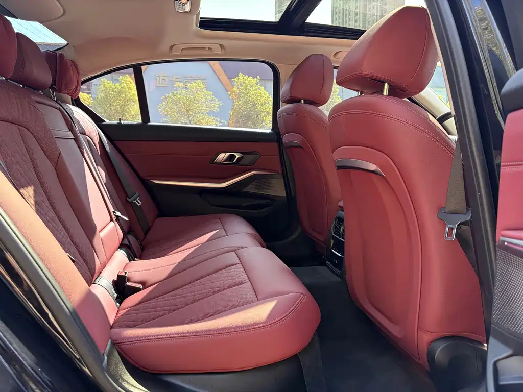 BMW i3 — миниатюра 10