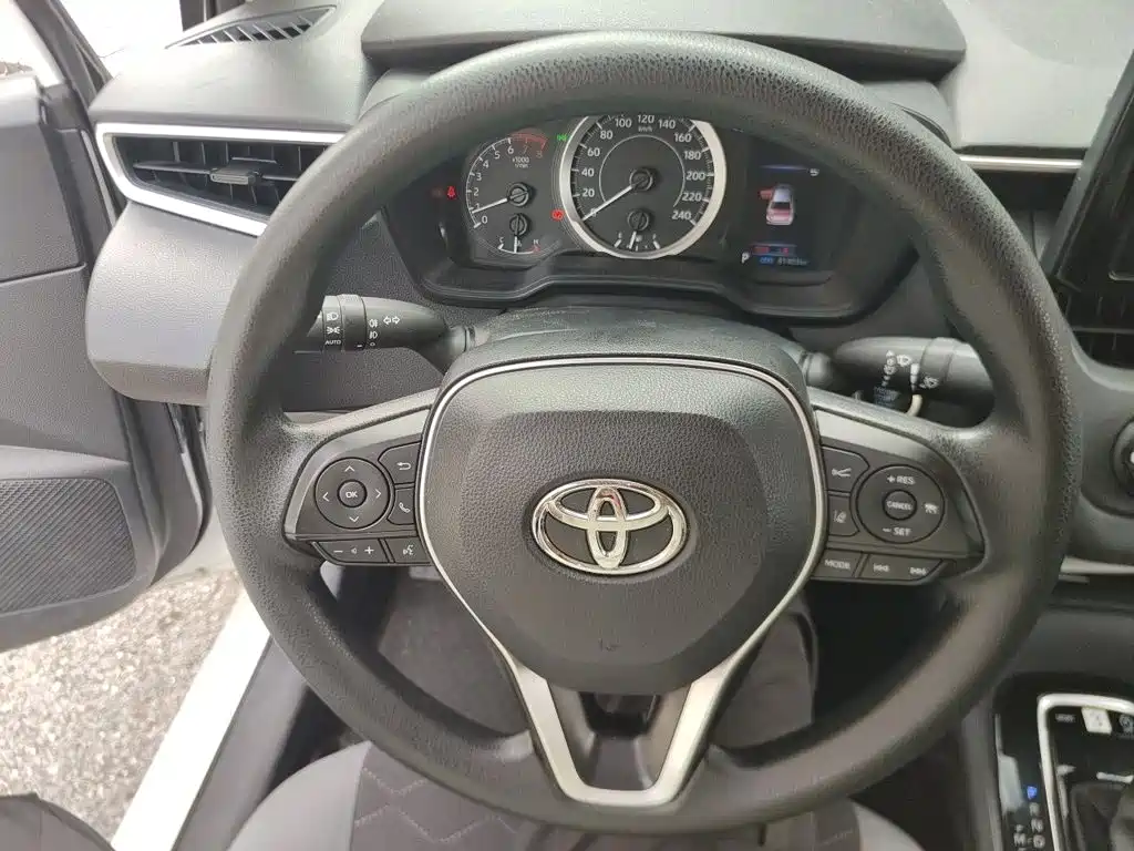 Toyota Corolla — миниатюра 11