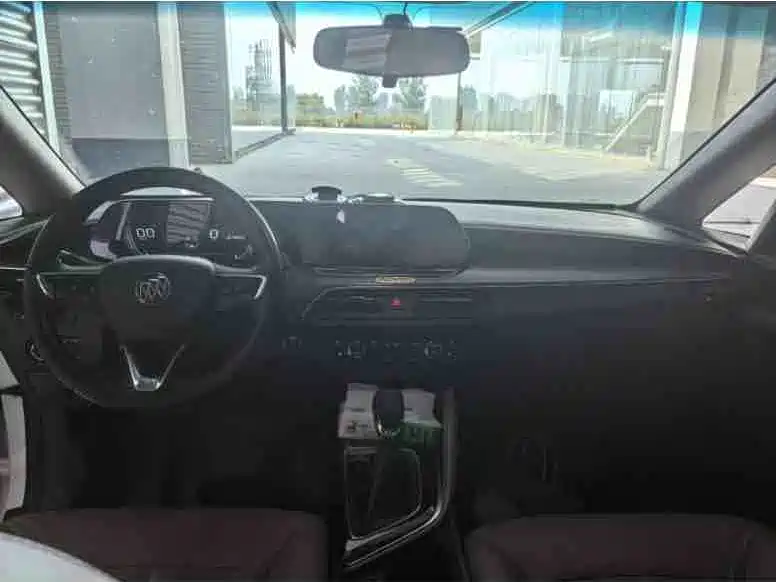 Buick GL6 — миниатюра 5