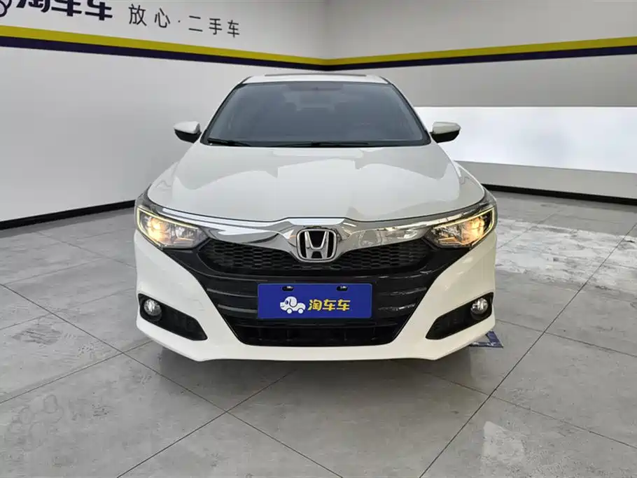 Honda Crider 2019 180Turbo CVT Luxury VI