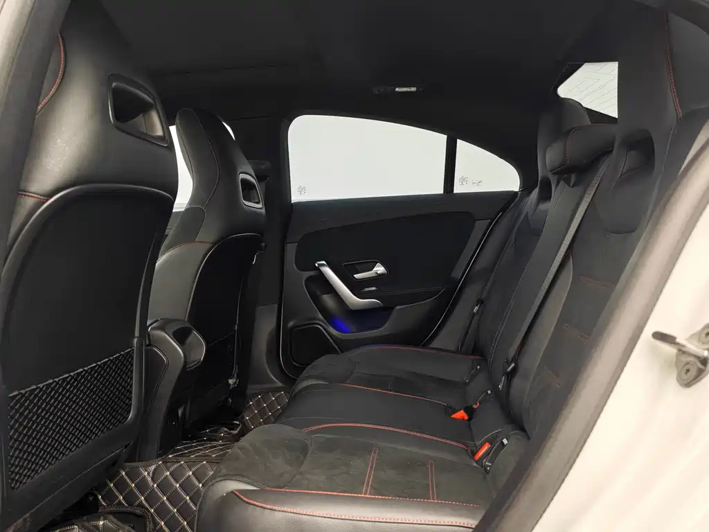 Mercedes-Benz CLA (Import) — миниатюра 13