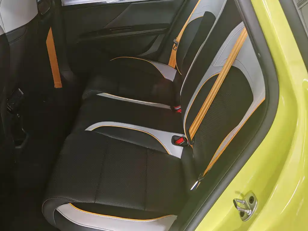 MG MG5 Scorpio — миниатюра 16