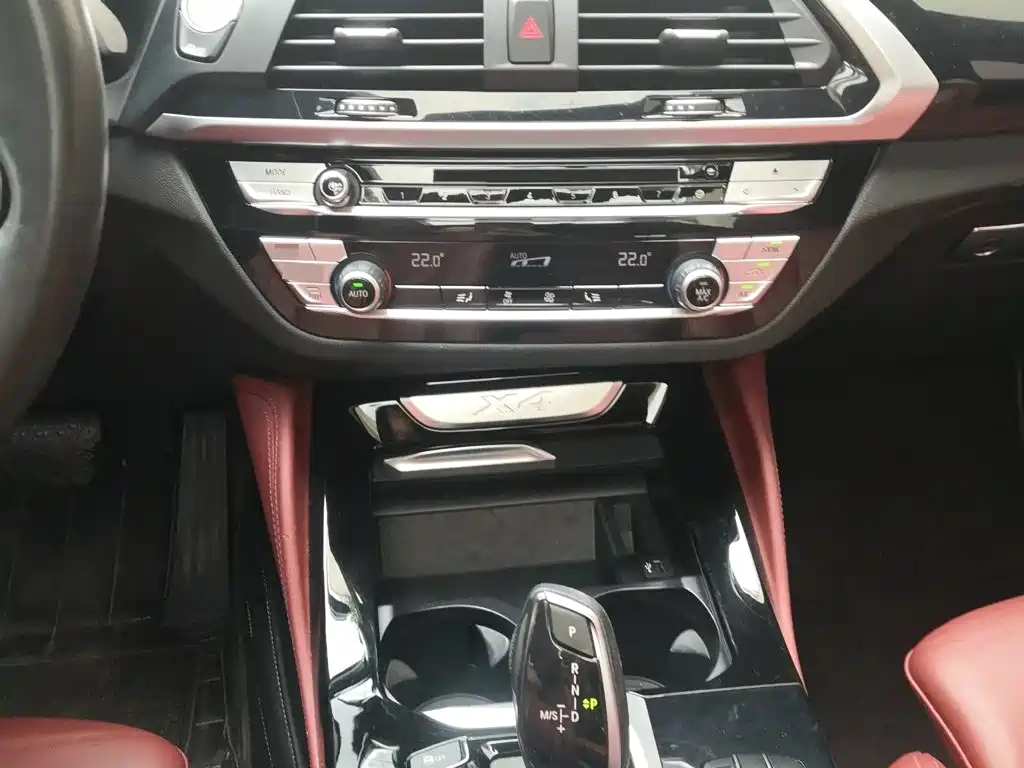 BMW X4 — миниатюра 6