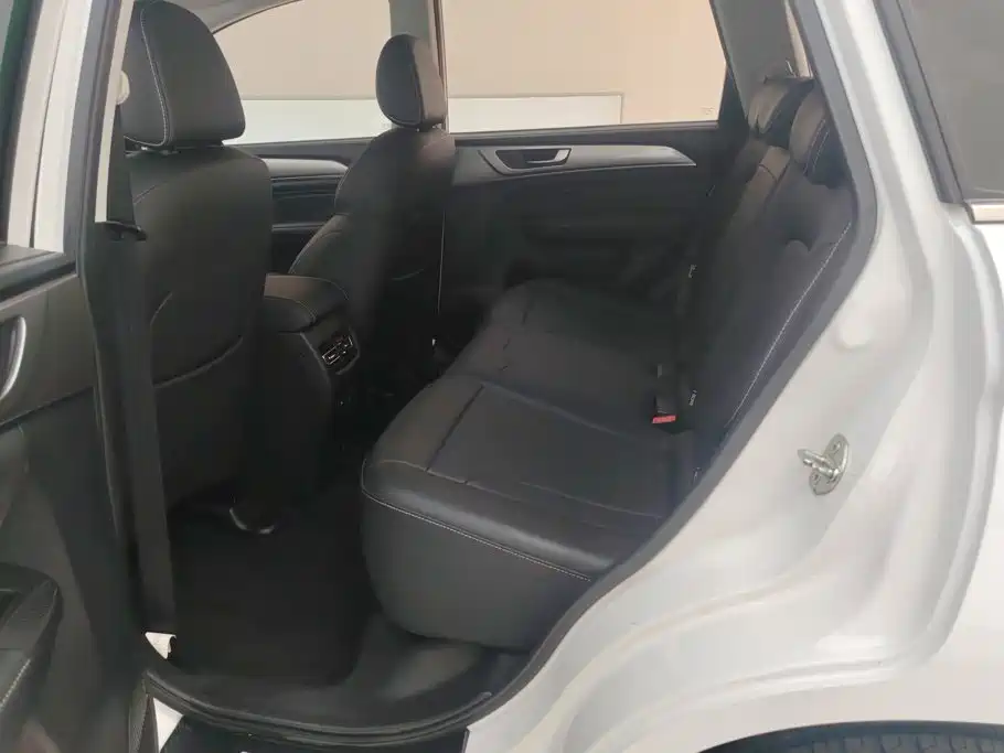 Haval M6 — миниатюра 11