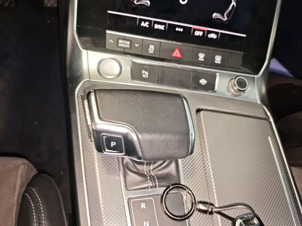 Audi A6L — миниатюра 14