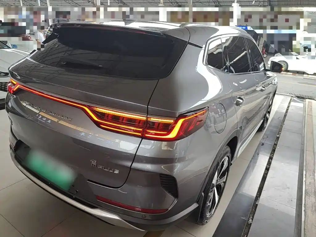 BYD PLUS New Energy — миниатюра 7
