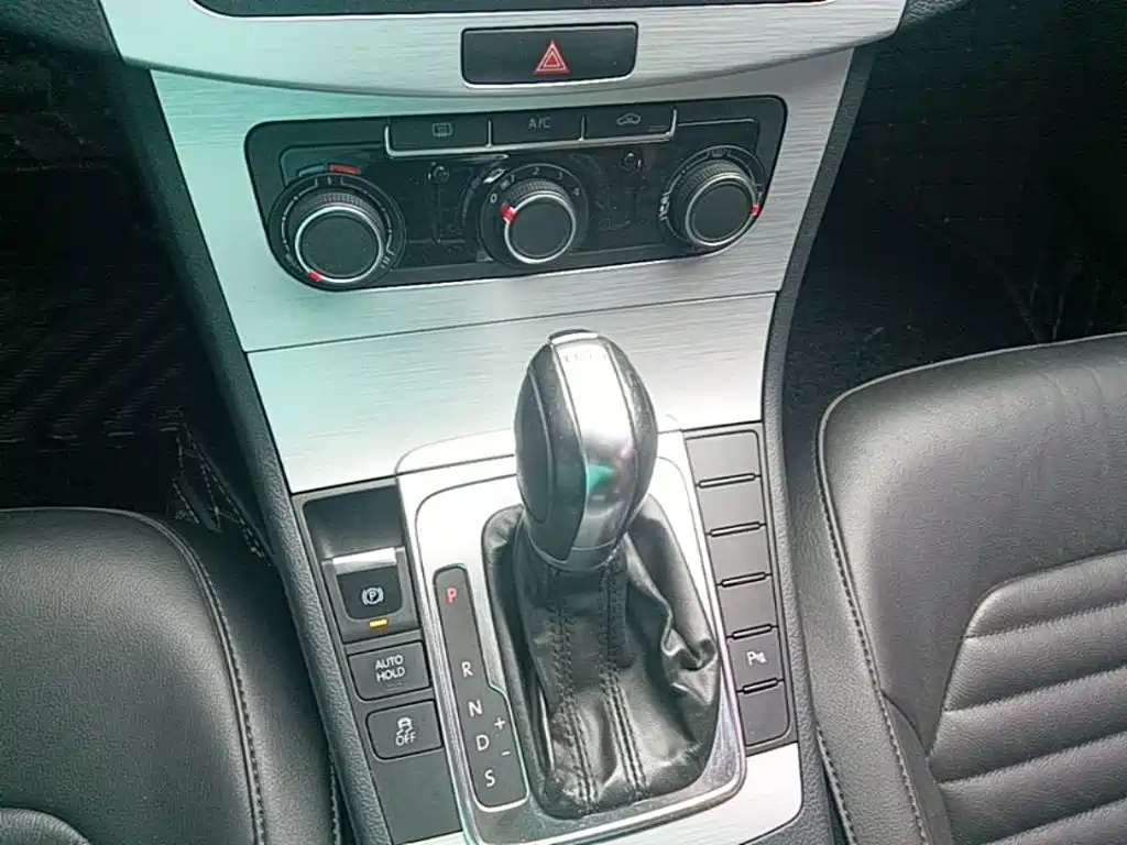 Volkswagen Magotan — миниатюра 14